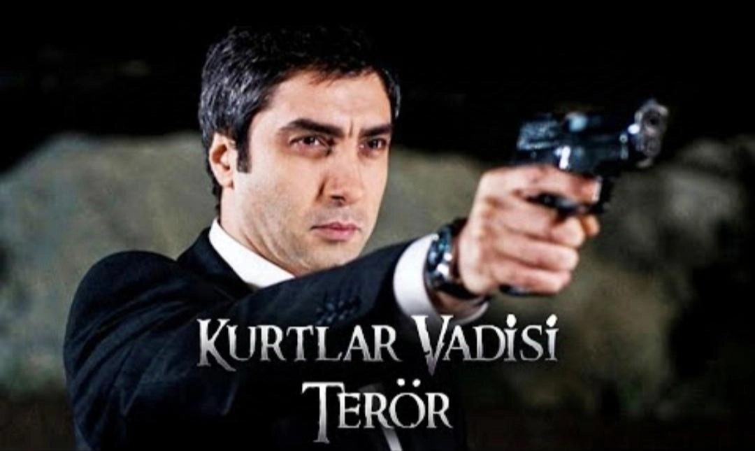 Долина волков: Террор постер